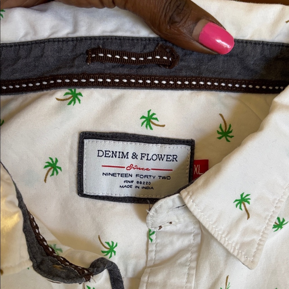 Denim & Flower White Casual Button Down Shirt with Green Palm Trees